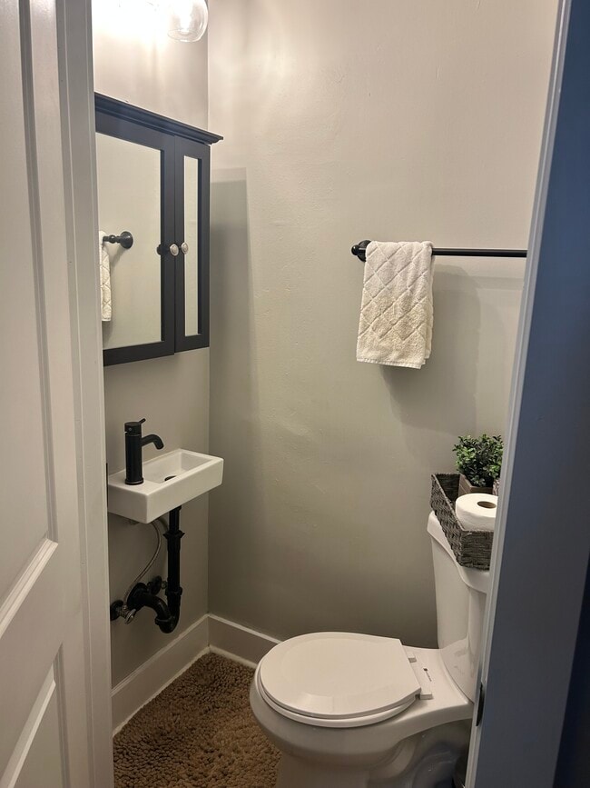 Half bath (downstairs) - 421 Zimpfer St