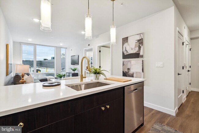 Foto del edificio - 1102 Germantown Ave