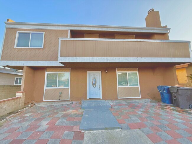 Foto del edificio - 7782 Newman Ave