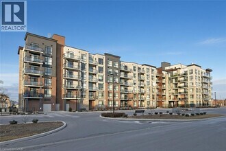Building Photo - 600 N Service Rd