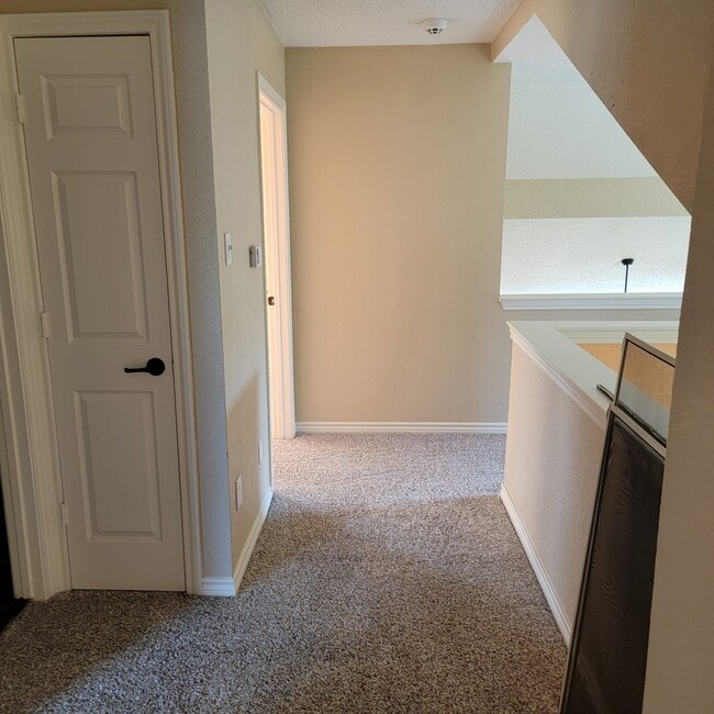 Photo - 6801 Tudor Dr House