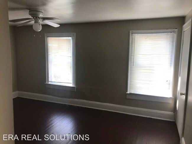 Foto del edificio - 2 br, 1 bath House - 1566 Myrtle Ave.