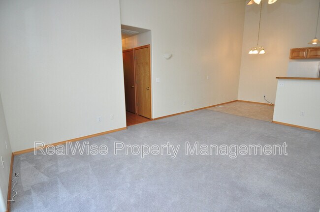 Building Photo - 116 Geneva Ct
