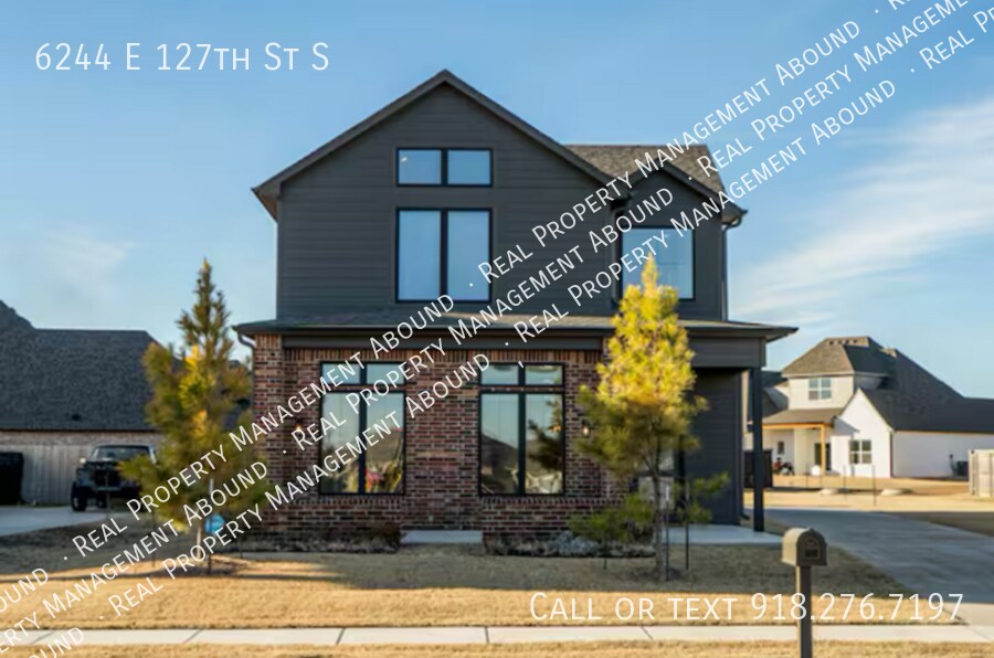 Foto principal - 6244 E 127th St S