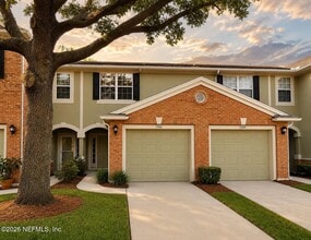 Building Photo - 7566 Red Crane Ln