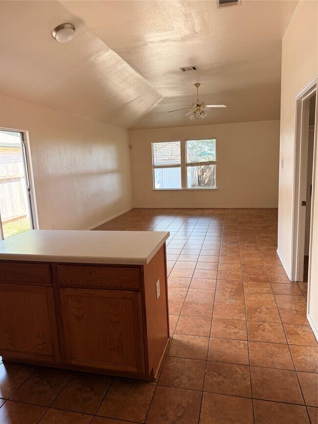Foto del edificio - 931 Brandi Cir