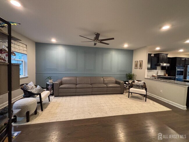 Foto del edificio - 1205 Hights Farm Rd N