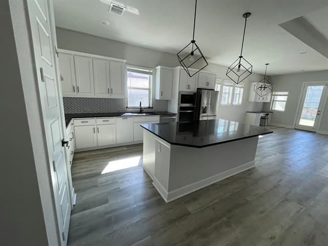 Building Photo - 1813 Terrace Way