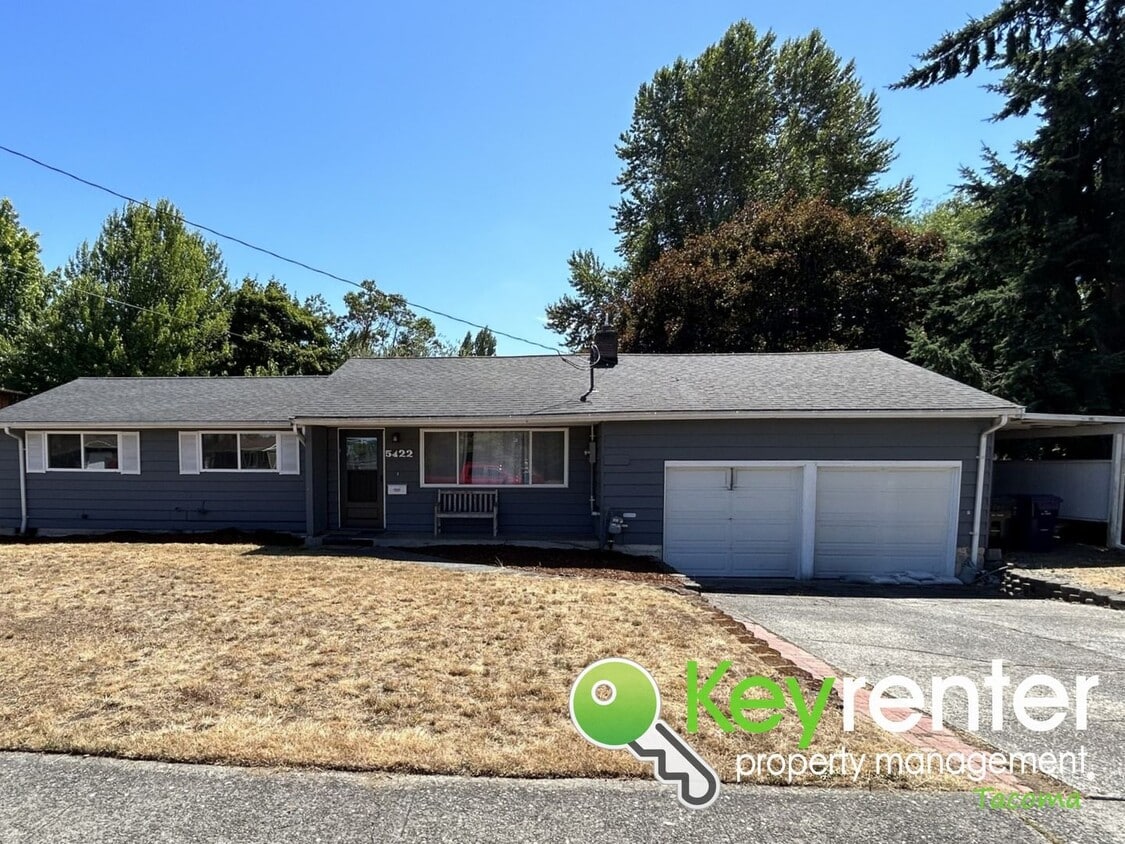 Primary Photo - Must-see Gorgeous North End Tacoma House