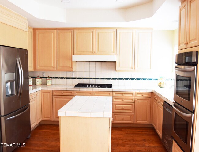 Foto del edificio - 1715 Fox Springs Cir