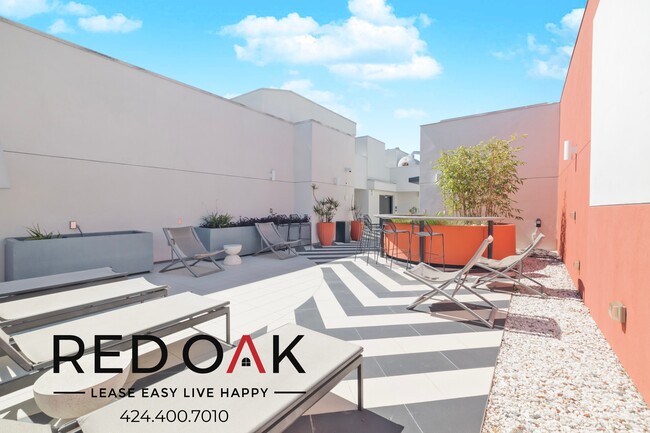 Foto del edificio - 11405 Chandler Blvd