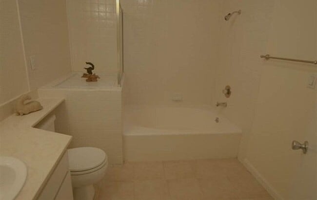 Building Photo - Fremont- Niles, Very Nice 2 Bed, 1.5 Bath ...