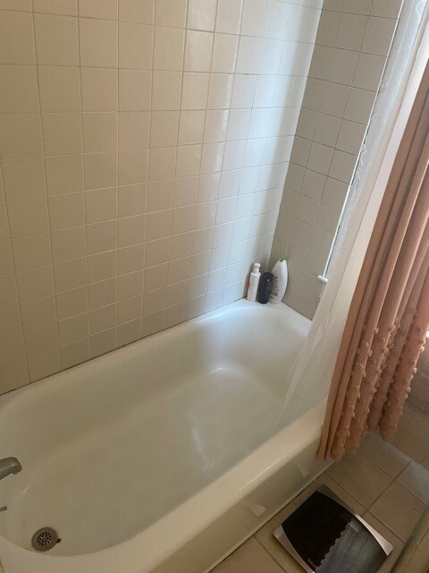 Building Photo - 27 Forest St