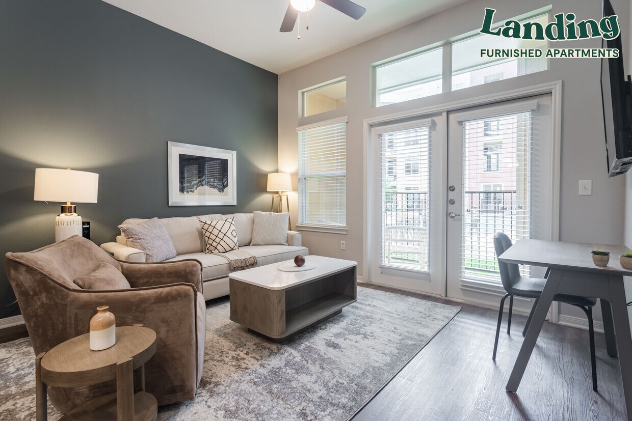Foto principal - 8900 Lakes at 610 Dr