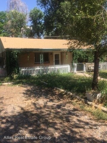 Primary Photo - 1366 Zephyr St