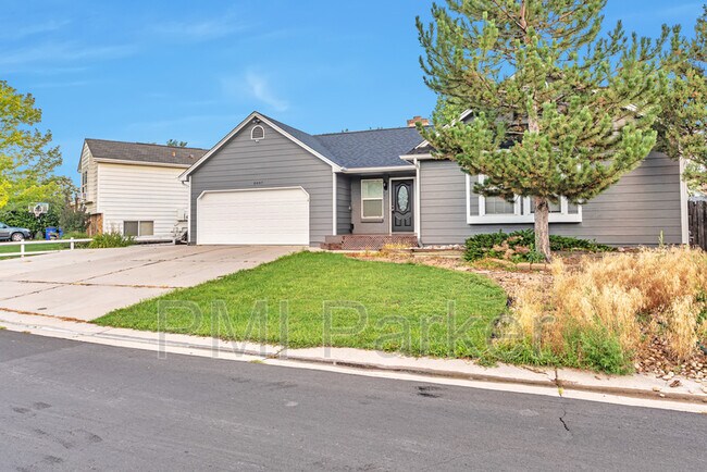 Foto del edificio - 8487 Wheatgrass Cir