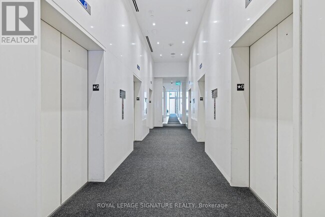 Building Photo - 3883 Quartz Rd