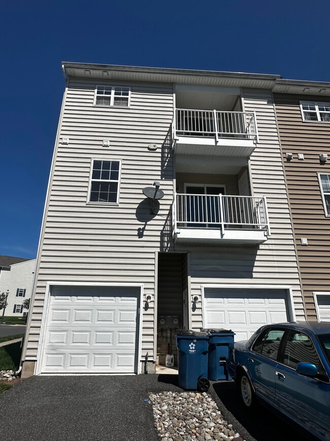 Foto del edificio - 3053 Davenport Way