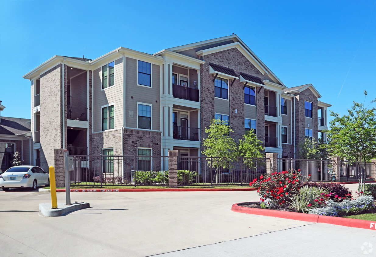 Primary Photo - Riverbrook Village - 55+ Active Senior Living