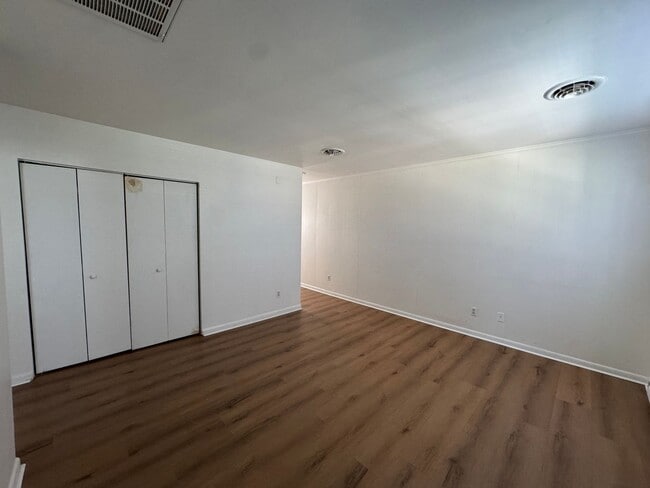 Photo - 1901 Cleveland Avenue Apartment