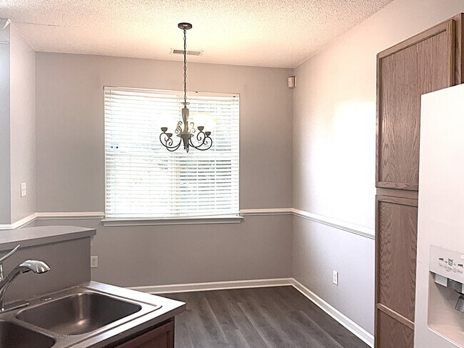 Foto del edificio - 4614 Sahalee Ln