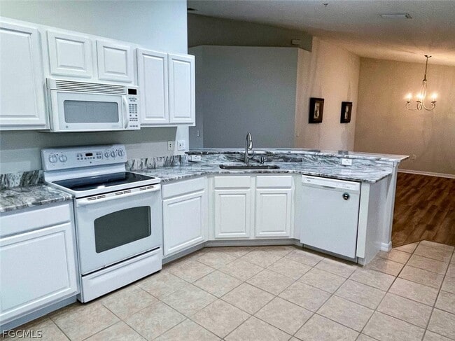 Building Photo - 2620 Somerville Loop