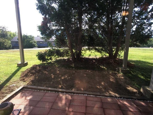 Foto del edificio - 49 Vaughn Farm Rd