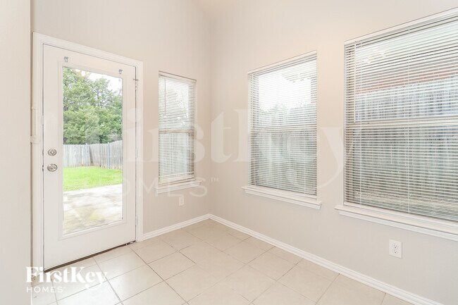 Foto del edificio - 963 Ranch Rd