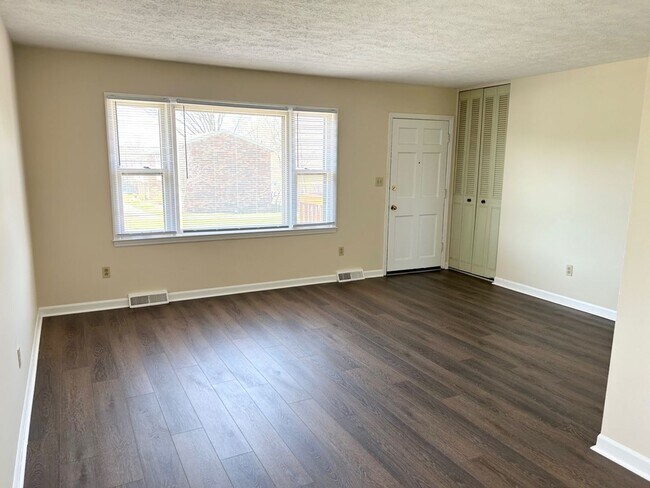 Foto del edificio - Mt Tabor ranch home with basement      20260804