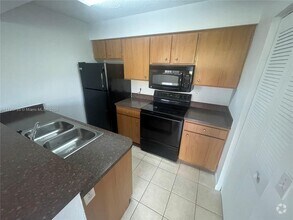Building Photo - 1283 SW 46th Ave