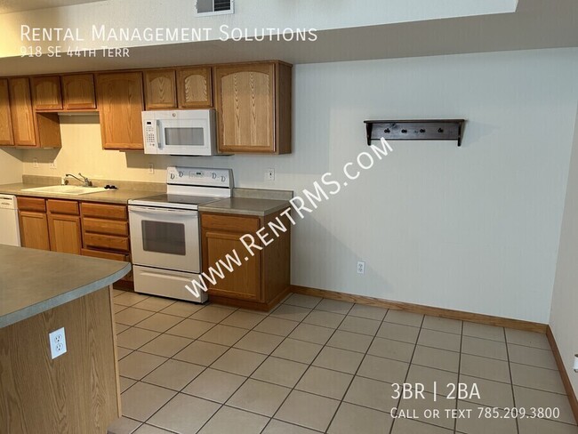 Foto del edificio - 918 SE 44th Terrace