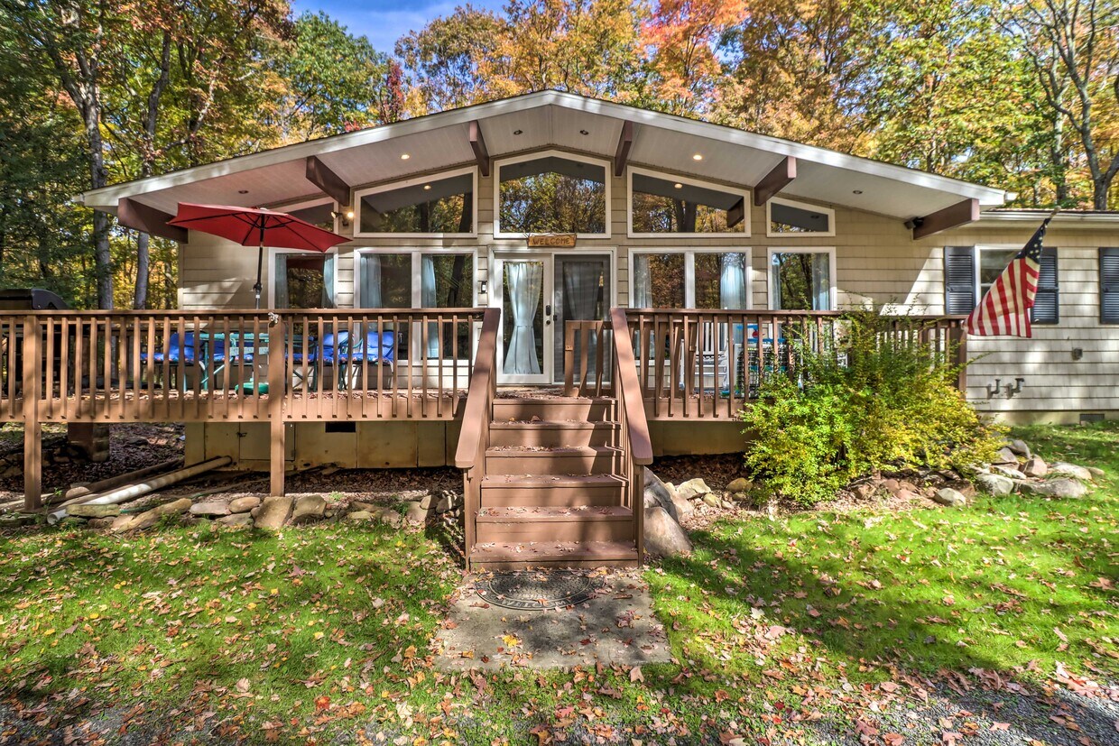 11 Hemlock Path, Jim Thorpe, PA 18229 House Rental in Jim Thorpe, PA