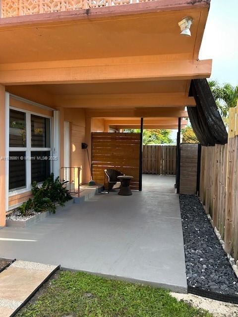 Foto del edificio - 2304 Roosevelt St