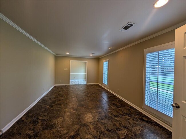 Foto del edificio - 111 Arrowhead Dr