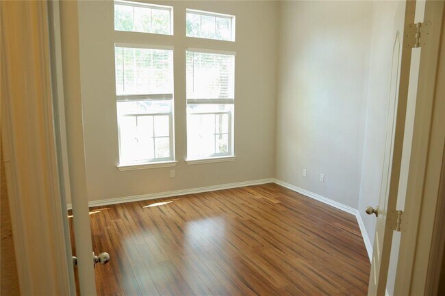 Building Photo - 158 Razzmatazz Trail