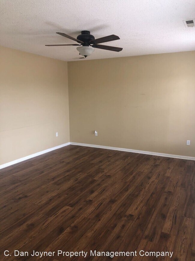 Foto del edificio - 2 br, 1.5 bath House - 907 B N Main Street