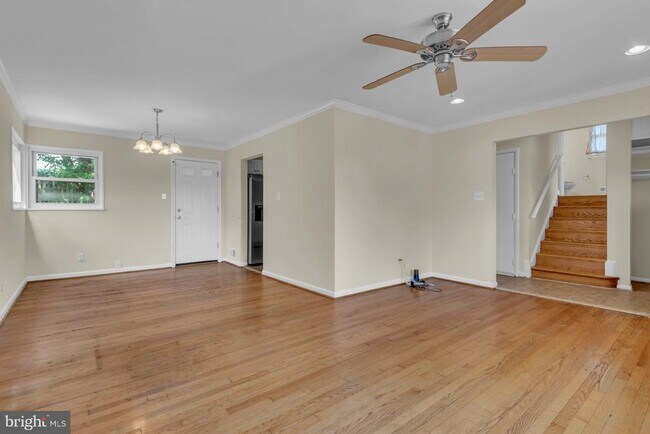 Building Photo - 6004 Mustang Pl