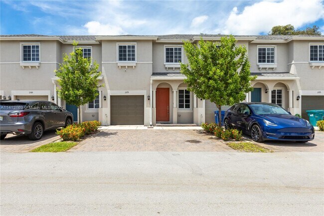 Foto del edificio - 1379 NW 208th Terrace