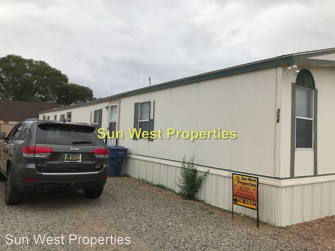 Primary Photo - 3 br, 2 bath House - 208 Robinson Ave.
