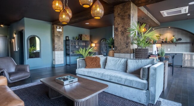 Foto del edificio - 1243 S Blue Island Ave