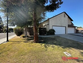 Building Photo - 6613 Tranquil Cove Ct