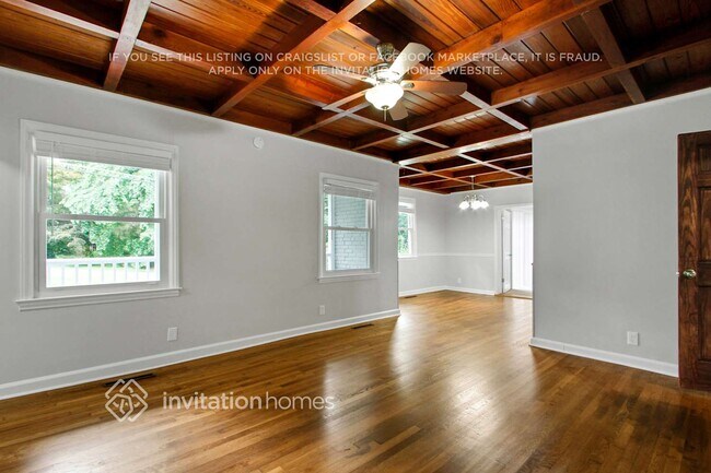 Foto del edificio - 4364 Cary Dr SW