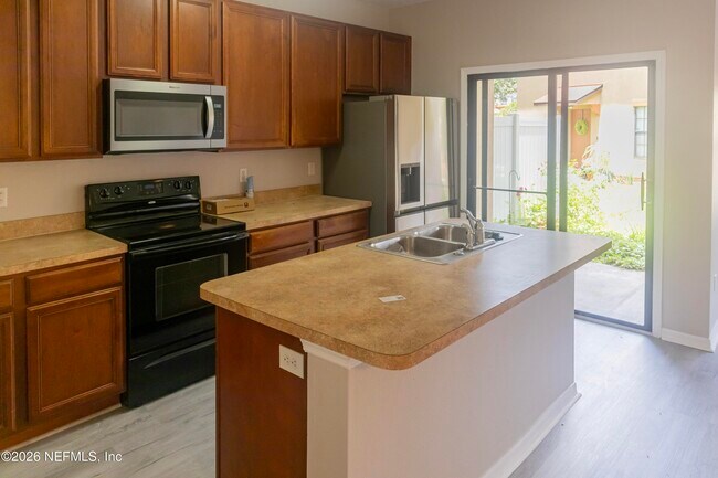Foto del edificio - 258 Beech Brook St