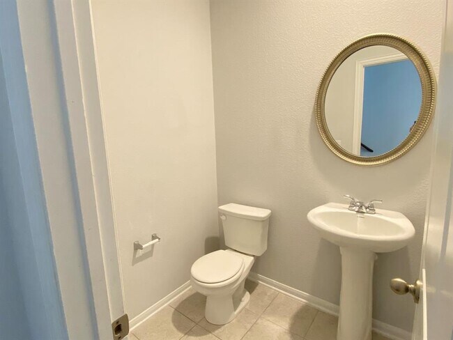 Building Photo - 220 Timber Brook Dr