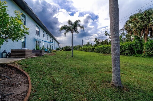 Building Photo - 87 Boundary Blvd