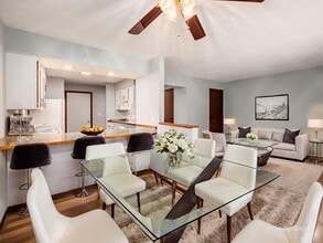 Building Photo - 8235-8237 Goldsmith Dr Building Photo - 8235-8237 Goldsmith Dr