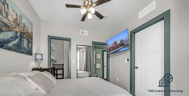 Foto del edificio - Furnished 2-Bedroom, 2-Bath Apartment near the Medical Campus
