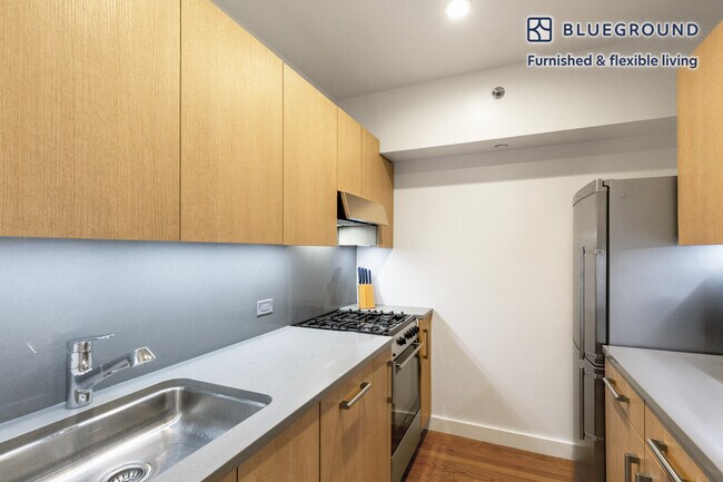 Foto del edificio - 101 W 15th St