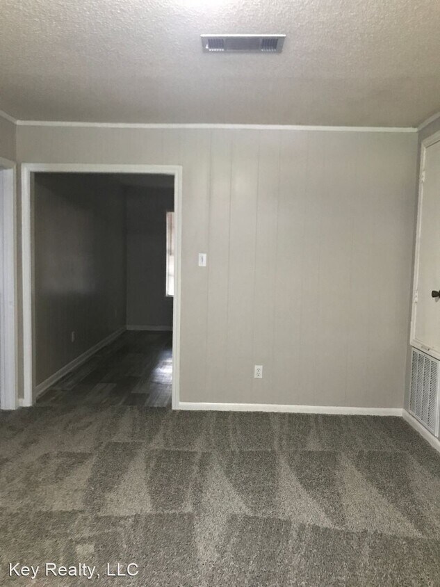 Primary Photo - 2 br, 1 bath House - 5825-I Wanda Trails