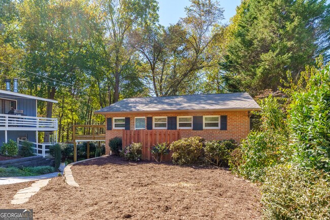 Foto del edificio - 5580 Williams Shores Dr